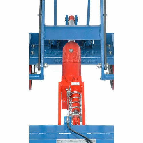 Global Industrial Mobile Single Scissor Lift Table, 32" x 19" Platform, 550 Lb.Capacity 9 Global Industrial Mobile Single Scissor Lift Table, 32" x 19" Platform, 550 Lb.Capacity - Image 9