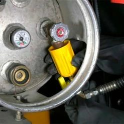 Ideal Warehouse Quick-Change Propane Forklift Safety Valve 70-1104 -Lift Tables store 987442C