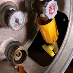 Ideal Warehouse Quick-Change Propane Forklift Safety Valve 70-1104